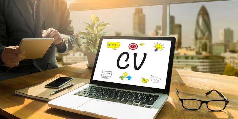 Comment faire son CV pour une reconversion professionnelle ?