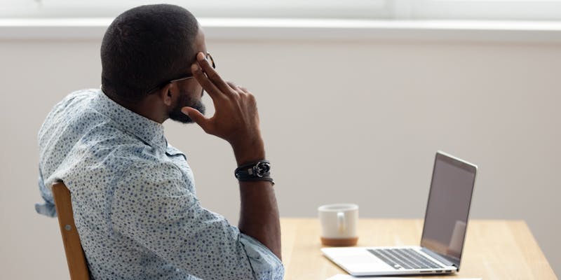 Comment transformer l'ennui au travail en avantage ?