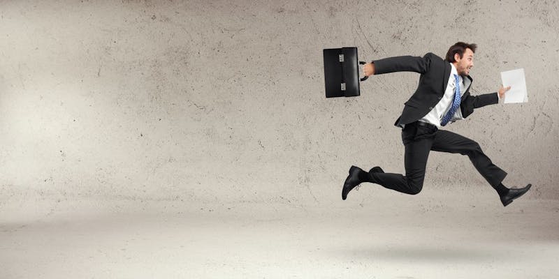Reconversion professionnelle vers un métier mieux payé : 5 entreprises vous forment