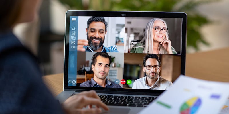 À quel âge est-on senior au travail ?