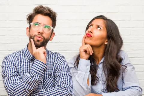 Crédit : faut-il négocier avec sa banque ou un courtier immobilier ?